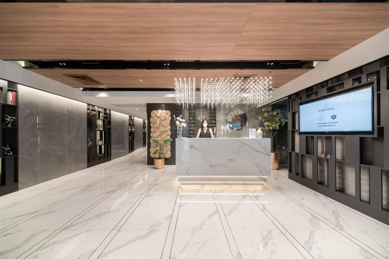 Aspira Parc Sukhumvit 22 Hotell Bangkok Exteriör bild